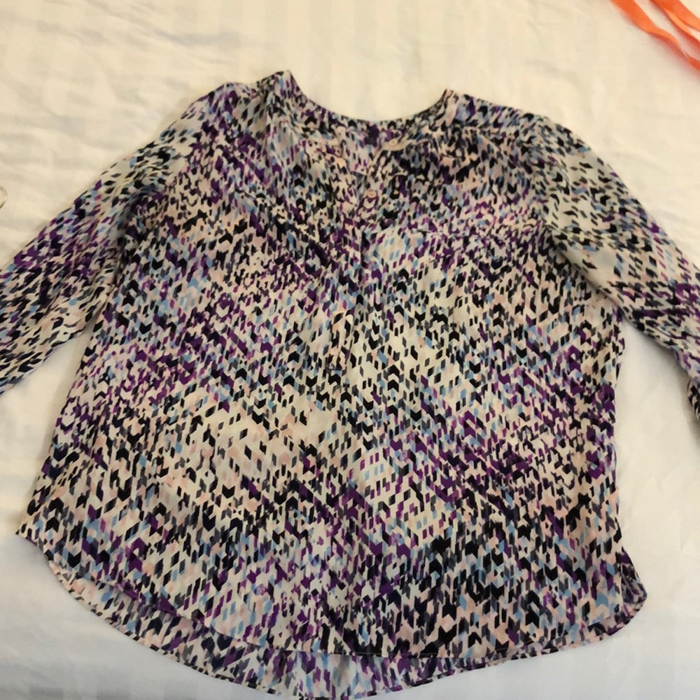 NYDJ tunic blouse in EUC